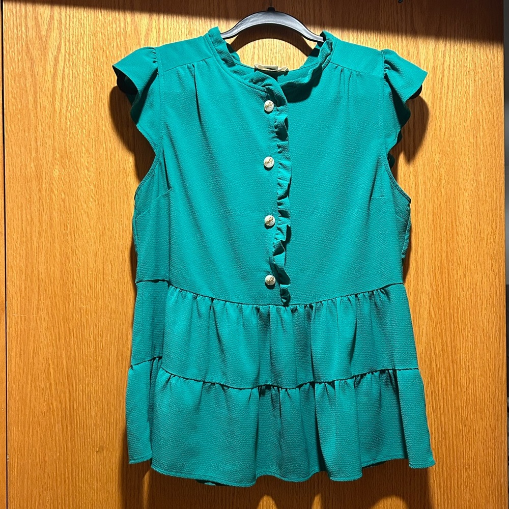 Kelly Green Top